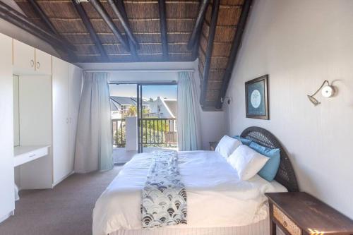 Compact & Comfortable in the Cape St Francis Resort, Cape St Francis (zdjęcie 9)