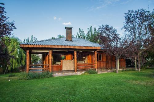 Viesnīcas āriene, Acogedora cabaña de madera con vista a la montaña (Acogedora cabana de madera con vista a la montana) in El Salto (Mendoza)