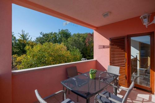Ferienhaus mit Privatpool für 8 Personen ca 185 qm in Grubine, Dalmatien Dalmatinisches Hinterland