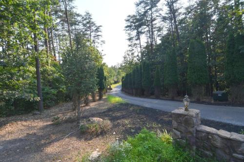 Mountain Meltdown - main image