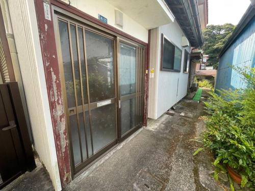 シングウノイエ【貸切】熊野古道　速玉大社　那智の滝　神倉神社　マグロ　和歌山ラーメン　, Shingū (foto 10)