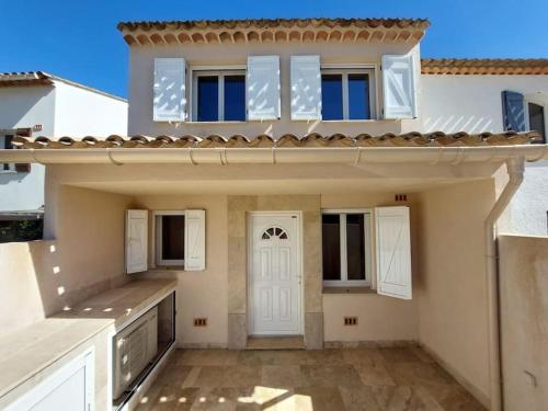 Exterior view, Maison Gamine mit privatem Pool in Cogolin
