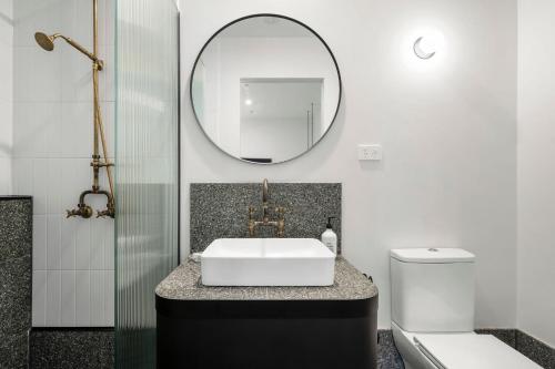The Electric Hotel – Geelong, FL