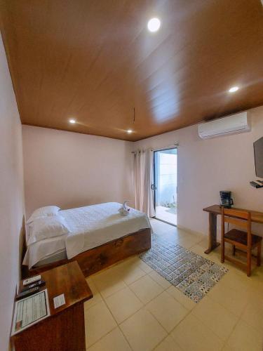 Habitación a 26 kilómetros de Jaco, Tulin Azul (Habitacion a 26 kilometros de Jaco, Tulin Azul) in การารา