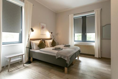 1 queen bed