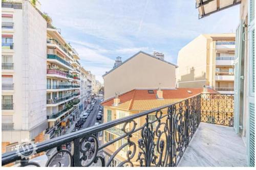 Luxuriously furnished bright newly renovated oasis, Nicea (zdjęcie 10)