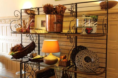 Instalaciones, Hotel California in Vichy