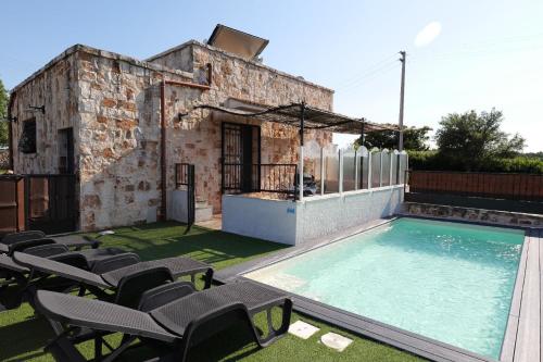 Ferienhaus mit Privatpool für 2 Personen 2 Kinder ca 60 qm in Martina Franca, Adriaküste Italien Ostküste von Apulien