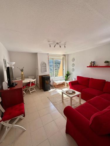 . Apartamento en estación de esquí y montaña alto campoo