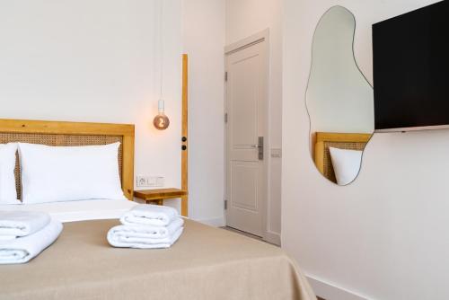 Deluxe Double Room room in AUDO LOCAL HOTEL