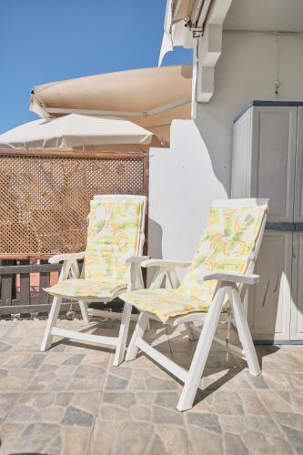 Delightful Bungalow Playmar: Comfort and Convenience in Maspalomas, Steps Away from Shopping Centers and Beaches 3