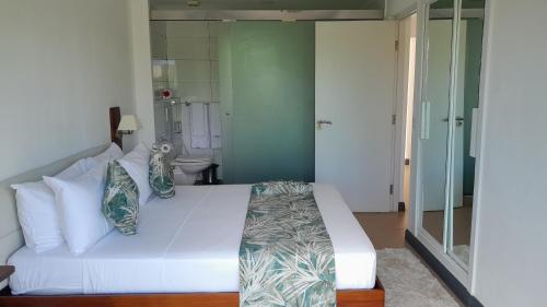 ISLA HOLIDAY HOME – Anse Royal