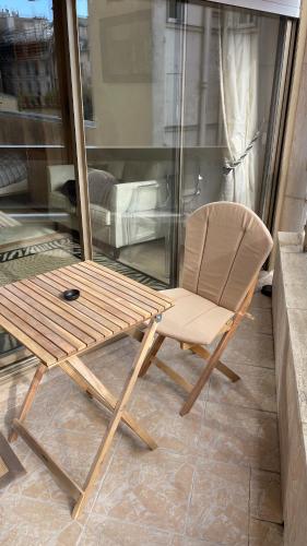 Un studio de luxe Les Champs Elysées, Paris