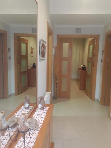 Előcsarnok, Casa Laure y Mª Jose in Arens De Lledo