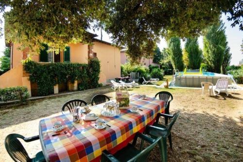 Ferienhaus mit Privatpool für 10 Personen ca 100 qm in Cascine La Croce, Toskana Provinz Pisa