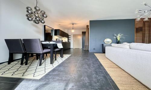 Deluxe Apartment image 10