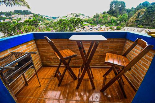 Casa do Passarinho in Campos Do Jordao