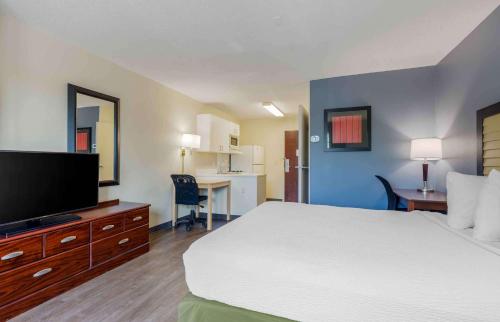 Extended Stay America Suites - Washington DC Germantown Milestone