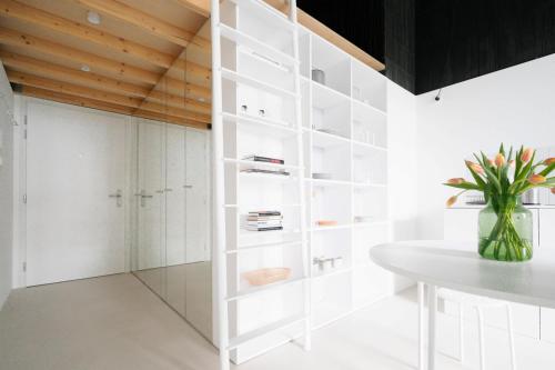Stylish apartment with a view of Blue Church, Bratislava (foto 7)
