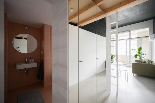 Stylish apartment with a view of Blue Church, Bratislava (foto 6)