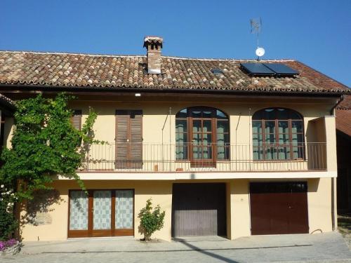 Ferienwohnung für 4 Personen ca 45 qm in Serralunga d'Alba, Piemont Provinz Cuneo