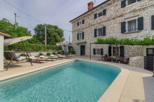 Ferienhaus mit Privatpool für 8 Personen ca 123 qm in Dračevac, Istrien Istrische Riviera