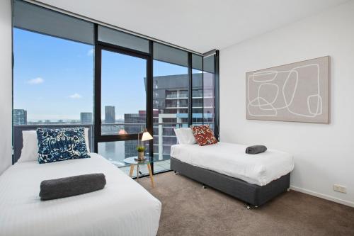 Complete Host Arkley Apartments