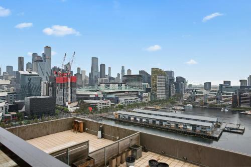 Complete Host Arkley Apartments