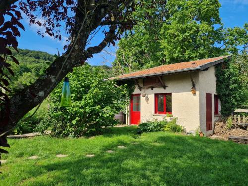 Petit nid cosy entre vignes et forêt, tout inclus avec terrasse privative - FR-1-584-291 cottage Toul