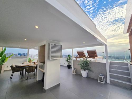 Penthouse Luxe private Jacuzzi King AC