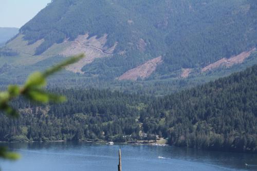Nearby attraction, Cottonwood#2 in Youbou (BC)