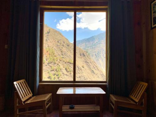 Skats, Apple Blush Retreat - Tirthan Valley in Gushaini