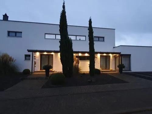 Uitzicht op de Pellenz in Eich, Deutschland