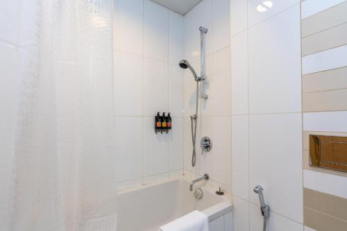 CitiHome- Luxurious Studio Downtown, Dubai (Foto 8)