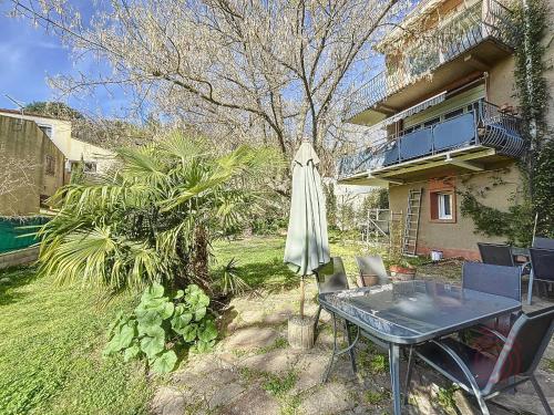 Appartement Lamalou-les-Bains, 2 pièces, 2 personnes - FR-1-451-192 (Charmant T2 avec terrasse Sud, parking, WiFi, animaux acceptes - proche thermes et centre Lamalou - ) in Lamalou Les Bains