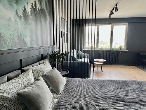 1 king bed, 1 sofa bed