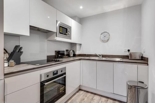 Beautiful 1 Bedroom Flat in Central Birmingham - image 14
