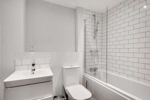 Beautiful 1 Bedroom Flat in Central Birmingham - image 7