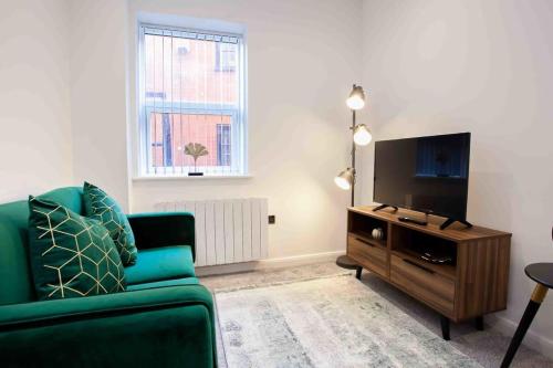 Modern & Stylish 1 Bedroom Apartment in Bolton, Bolton (zdjęcie 3)