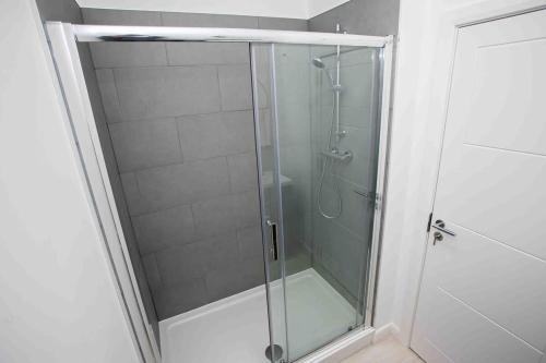 Modern & Stylish 1 Bedroom Apartment in Bolton, Bolton (zdjęcie 6)