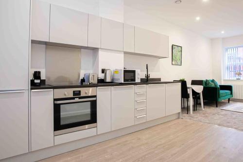 Modern & Stylish 1 Bedroom Apartment in Bolton