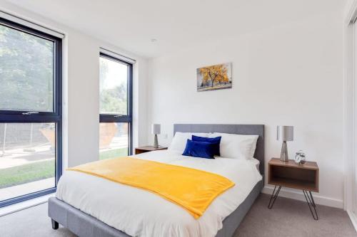 Modern and Stylish 1Bed Flat Centrally Located - image 12