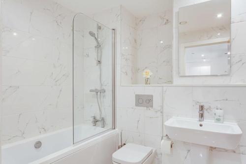 Modern and Stylish 1Bed Flat Centrally Located - main image