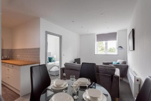 Cosy 1 Bedroom Apartment in Leeds, Leeds (photo 9)