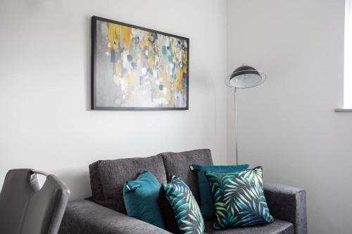 Cosy 1 Bed Apartment in Leeds, Лидс (фото 8)