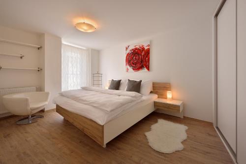 Contactless Key-Box Check-in Apartments by Ambiente Stop at Charming&Cozy-Ambiente Apartments to discover the wonders of Bratislava. Both business travelers and tourists can enjoy the propertys facilities and services. Service-minded staff will welcom