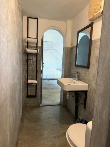 Villa with Private Pool room in The Cottage Bentota