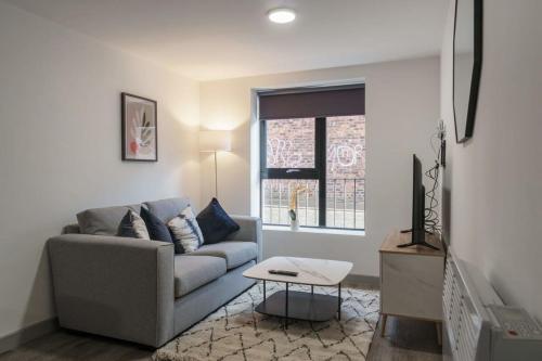 Contemporary 1 Bed Apartment in Liverpool Centre, Liverpool