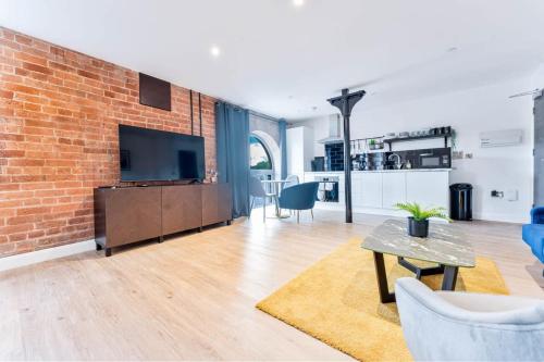 Stunning 1 Bed Apartment in Burton-on-Trent