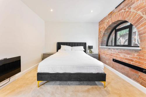 Stunning 1 Bed Apartment in Burton-on-Trent
